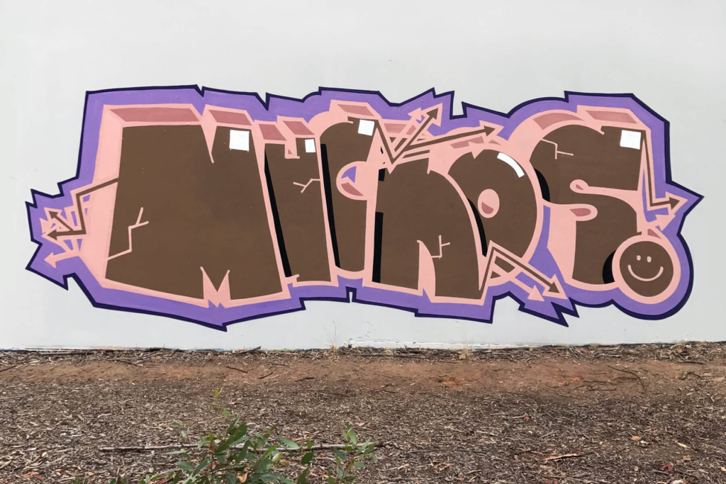 Muchos_Ironlak